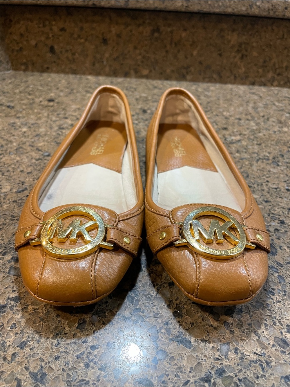 Classic Michael Kors Fulton Leather Moccasin Ballet Flats Gold Sz 6 Cognac ME14A